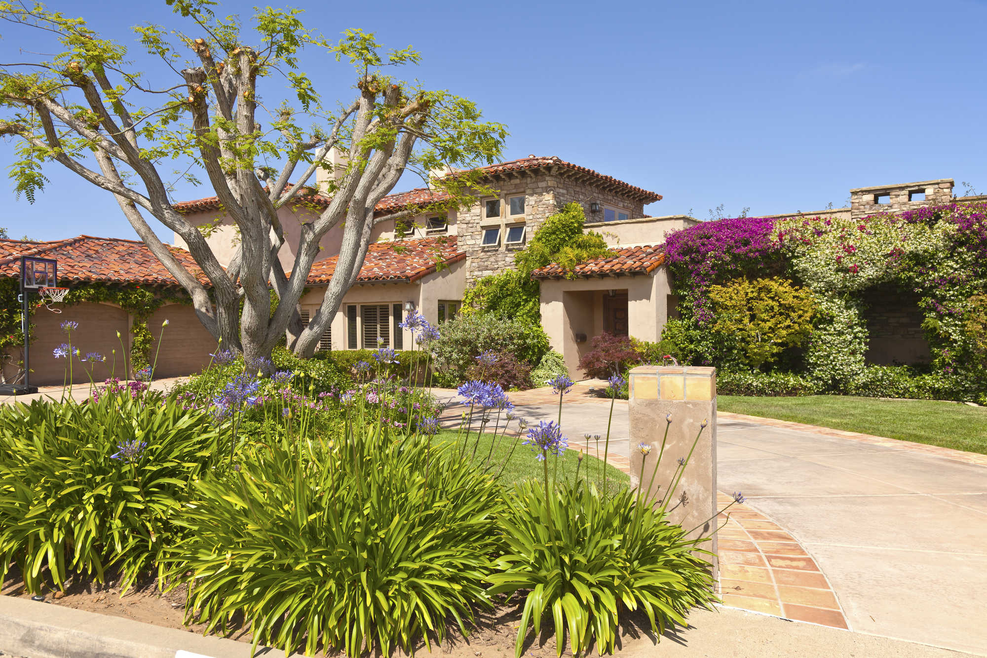 Colorful,Home,In,Point,Loma,San,Diego,California.